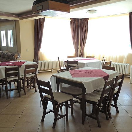 Vila Giulia Arieşeni Exteriör bild